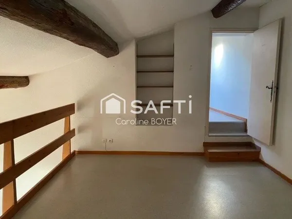 Appartement en duplex à rénover