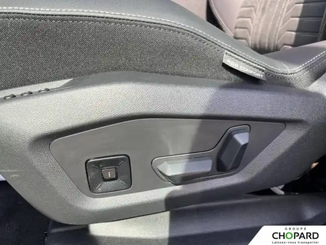 Peugeot 5008 hybrid 145 ch e-dcs6 — photo 13