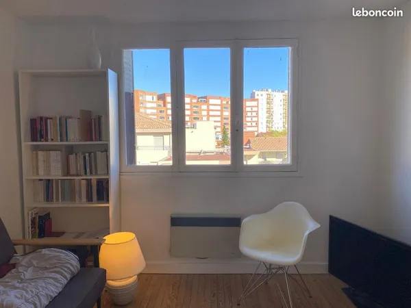 Toulouse - saint-cyprien / ravelin - t3 traversant, calme et lumineux