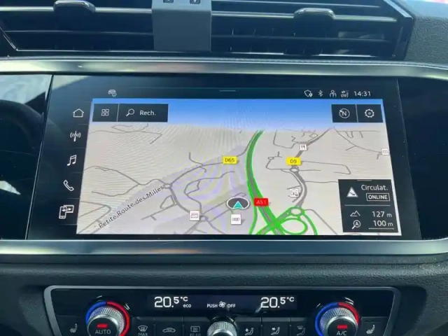 Audi Q3 35 tdi 150 ch s tronic 7 — photo 24
