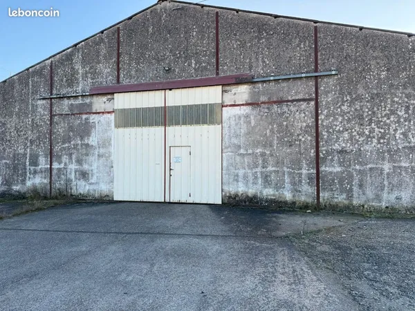 Local d’activité et entrepôt Location Marmande 1000m² 800€