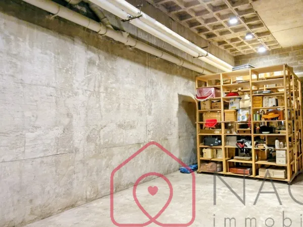 Entrepôt 58 m²