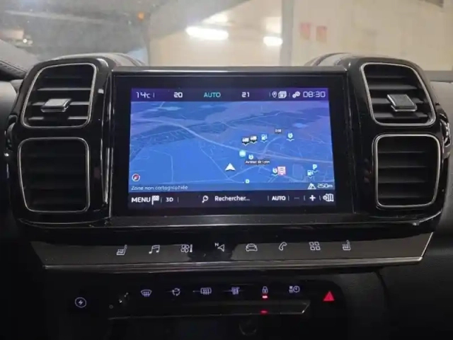 Citroën C5 Aircross hybrid rechargeable 225ch shine ë-eat8 — photo 14