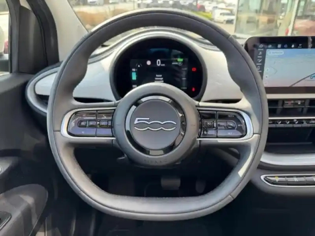 Fiat 500 c e 118ch icône — photo 13