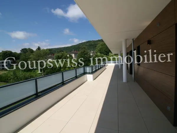 Appartement Divonne Les Bains 7 pièce(s) 291.27 m2