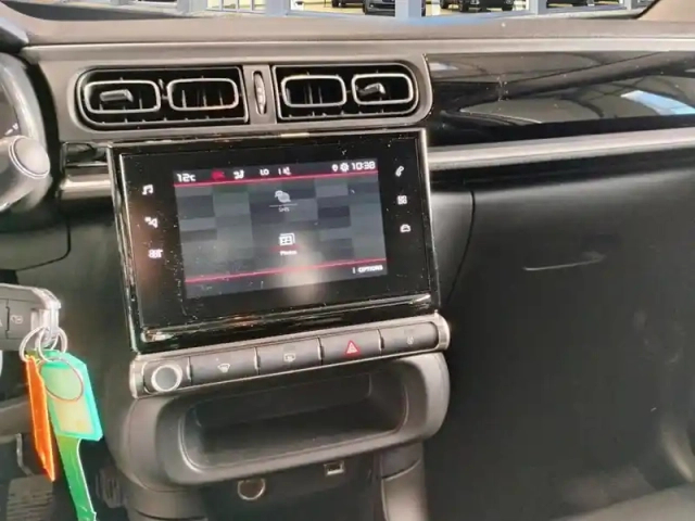 Citroën C3 puretech 83 ch bvm5 max — photo 22