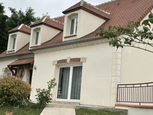 Maison 8 pièces 185 m²