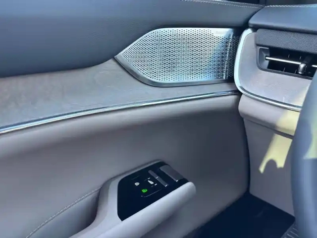 Volvo Ex90 twin performance awd 517 ch 1edt — photo 23