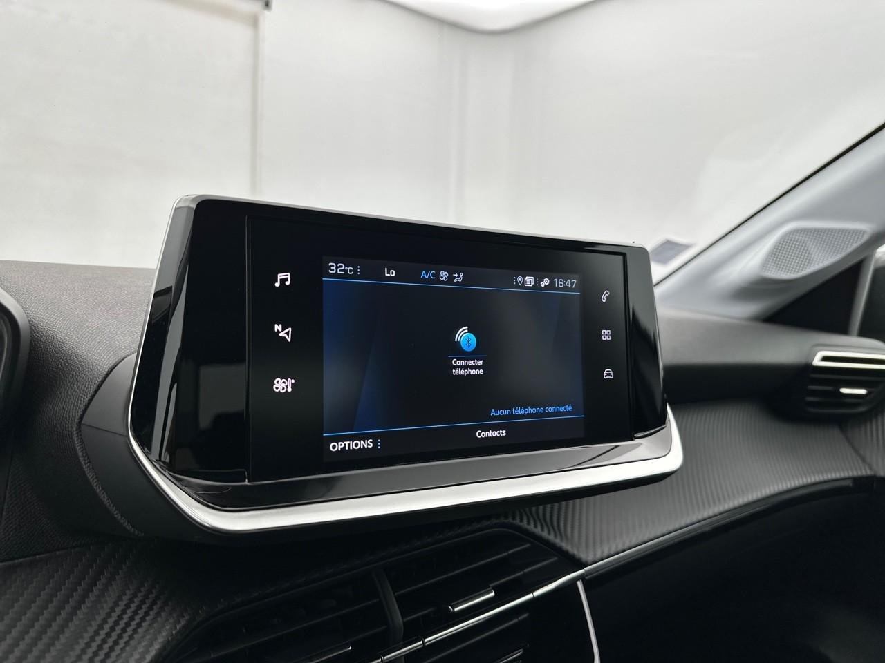 Peugeot 208 puretech 100 s&s bvm6 allure — photo 23