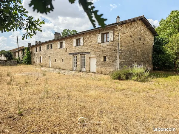 Longère 11 pièces 285 m²