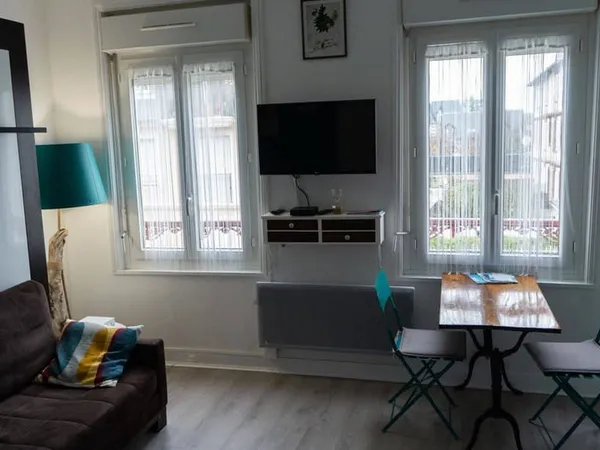 Studio 1 pièce 20 m²