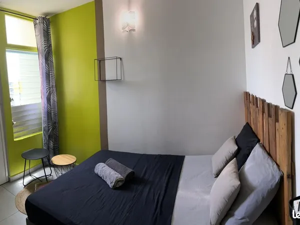 Rejoins la COLOCATION IDÉALE pour ta vie étudiante en Guadeloupe 🌴