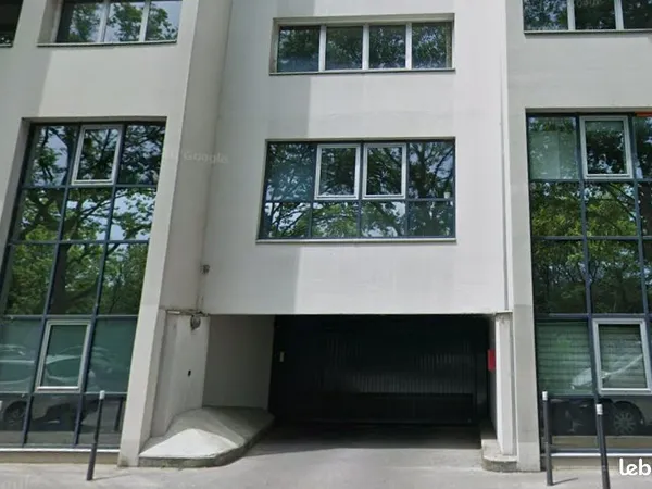 Parking sous-sol - d'Herbouville, 69004 Lyon