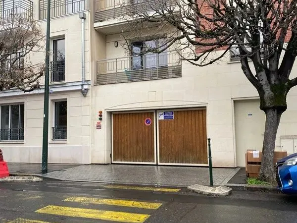 Parking sous-sol sécurisé