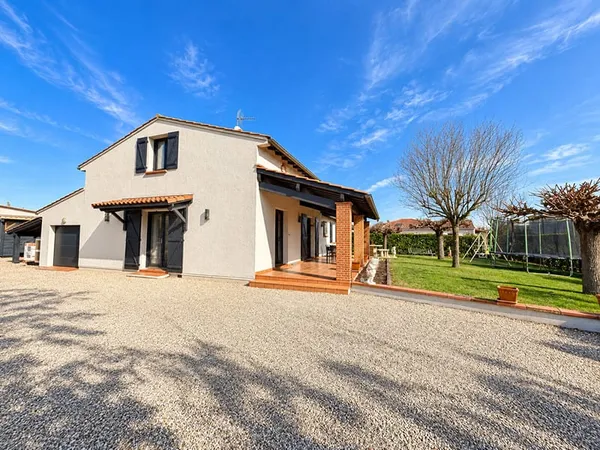 Maison T6 LAVAUR familiale 160 m² . Calme, proximité centre-ville