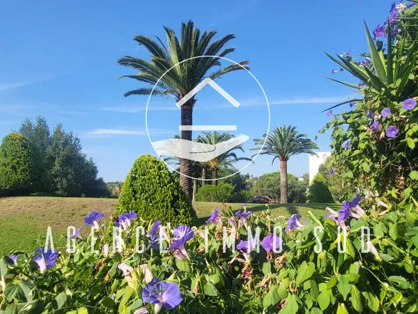 2 Pièces rez-de-jardin quartier familial du Val Fleuri