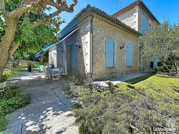 Maison 258 m² NIMES