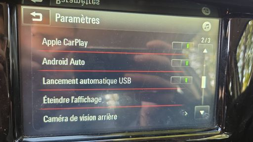 Opel Corsa 1.4 90 - Design 120 Ans – 2019 – 136739 km – Essence – Boîte Manuelle — photo 5