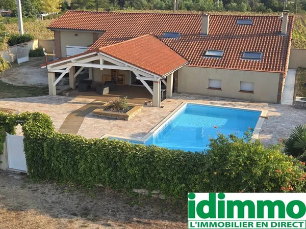CINTEGABELLE-VILLA 8 pièces 195 m2 et 200 m2 de GARAGE!