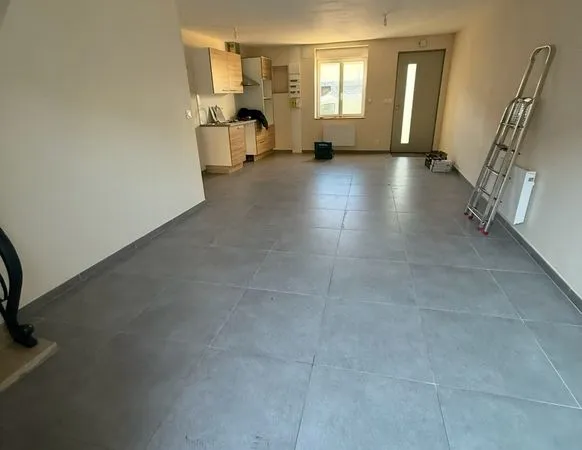 Maison T3 rénovée ~ 80 m² - Jardin et dépendance