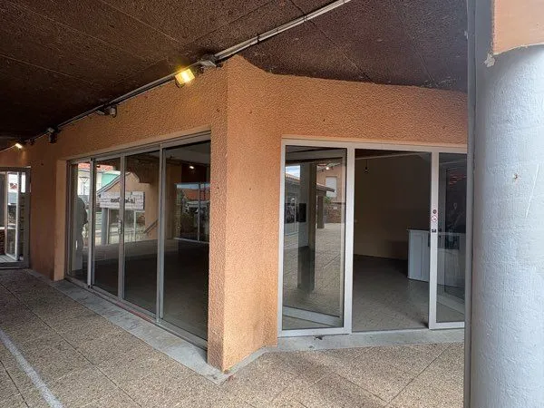 Local commercial Mimizan plage 49m2
