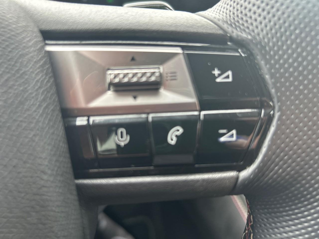 Ds Ds 4 puretech 130ch performance line + automatique — photo 14
