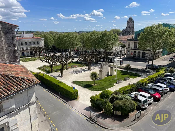 Appartement Saintes 3 pièce(s) 66.57 m2