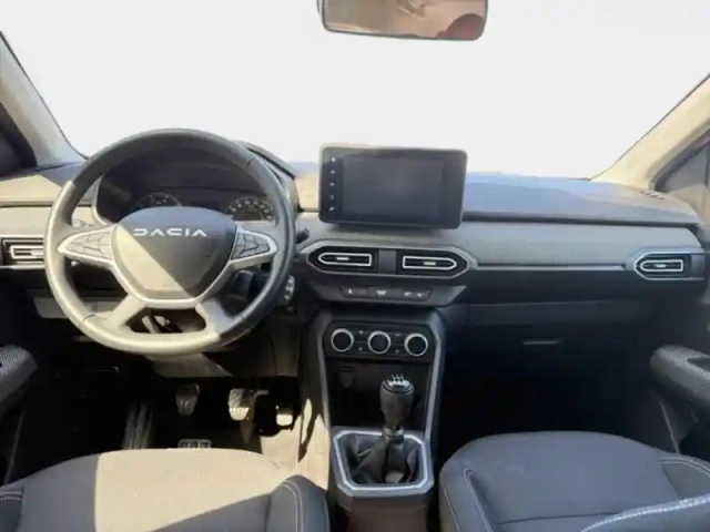Dacia Sandero 1.0 tce 90ch journey — photo 26