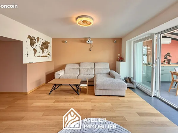 Maison 8 pièces 219 m²