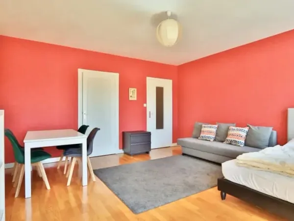 Studio 1 pièce 38 m²