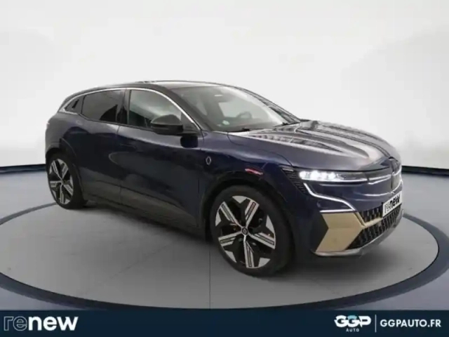 Renault Megane e-tech electric ev60 220ch iconic super charge -c — photo 7