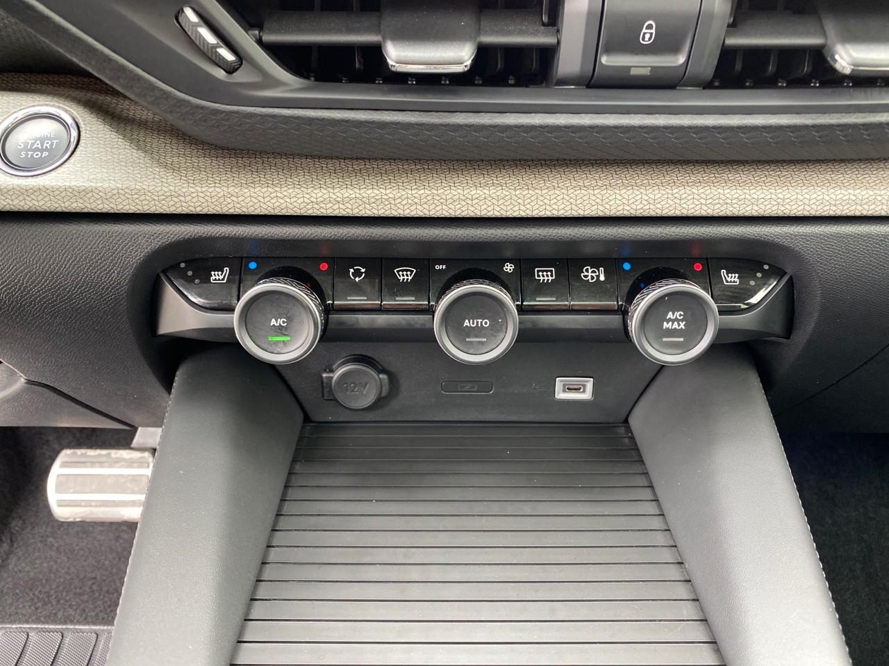 Citroën C5 X hybride rechargeable 225ch shine pack eeat8 — photo 14