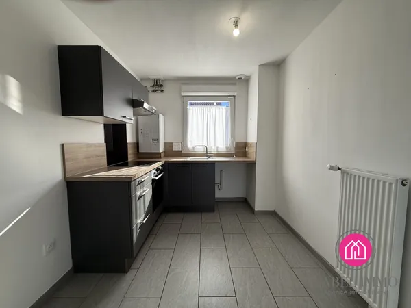 Maison semi-individuelle 3 chambres