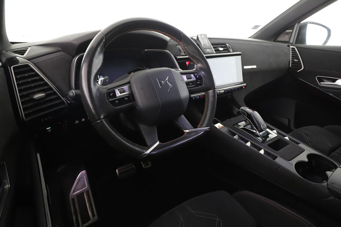 DS Automobiles DS7 Crossback 2.0 Blue-HDi Performance Line + Automatique — photo 12