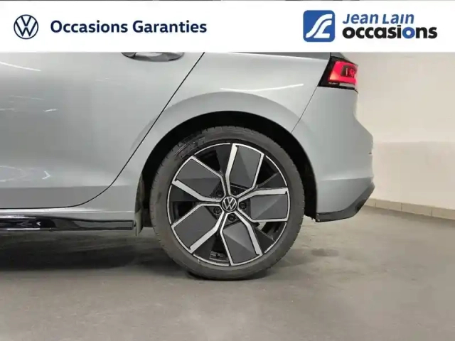 Volkswagen Golf 2.0 tdi scr 150 dsg7 — photo 12