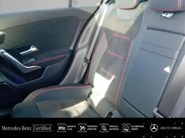 Mercedes Classe A berline 200 d 150ch amg line 8g-dct — photo 11