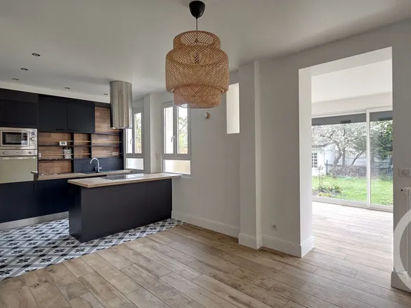 Appartement 5 pièces 85 m²