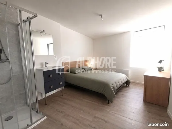 Appartement 8 pièces 110 m²