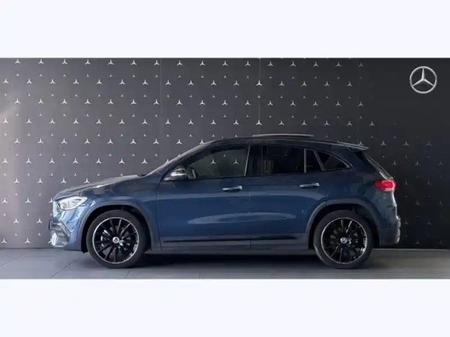 Mercedes Gla 250 e amg line — photo 41