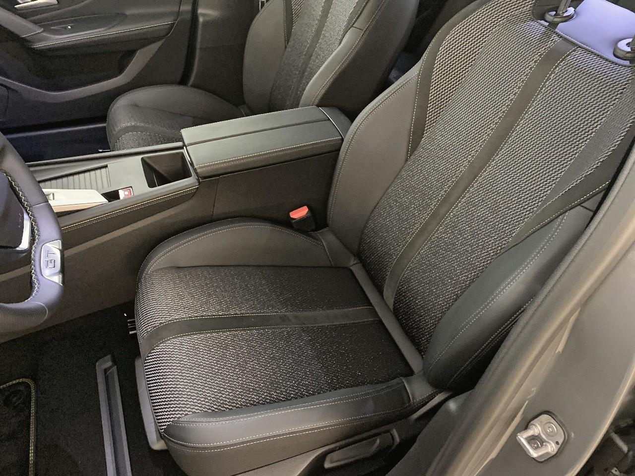 Peugeot 408 electrique 58 kwh 210 ch gt — photo 9