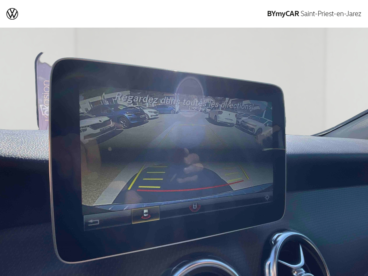 Mercedes GLA 200 d 7-G DCT — photo 12