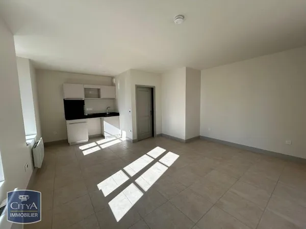 Studio 1 pièce 29 m²