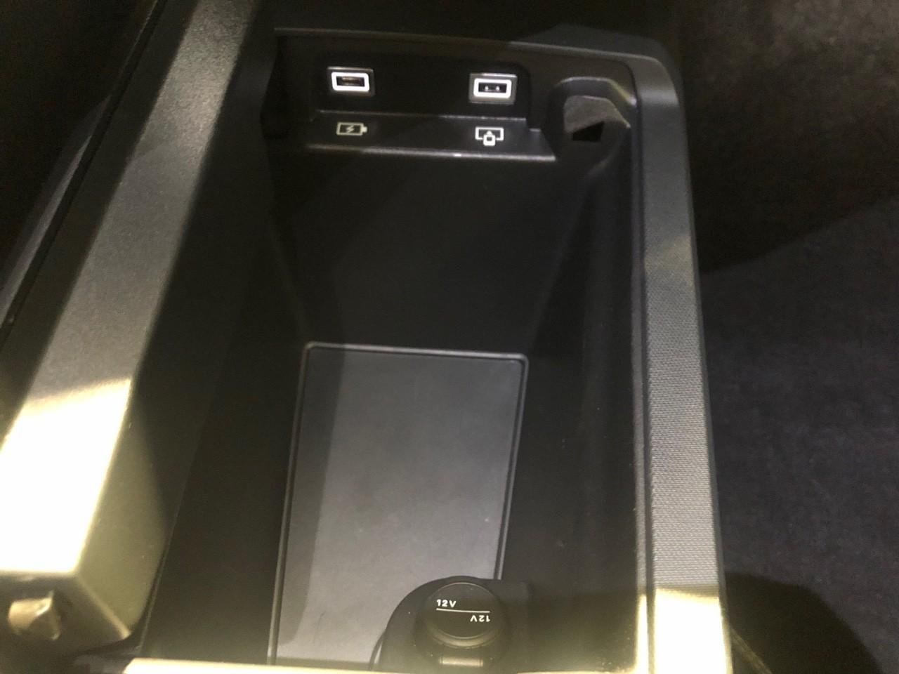 Peugeot 5008 hybrid 145 ch e-dcs6 gt — photo 18
