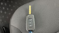 Renault Trafic L1H1 3T 2.0 Blue dCi 130ch Confort E6E — photo 16