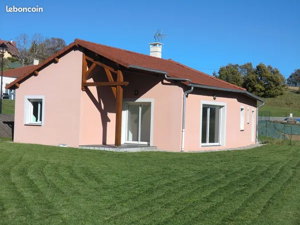 Maison - 4 pièces - 93 m² - de plain-pied