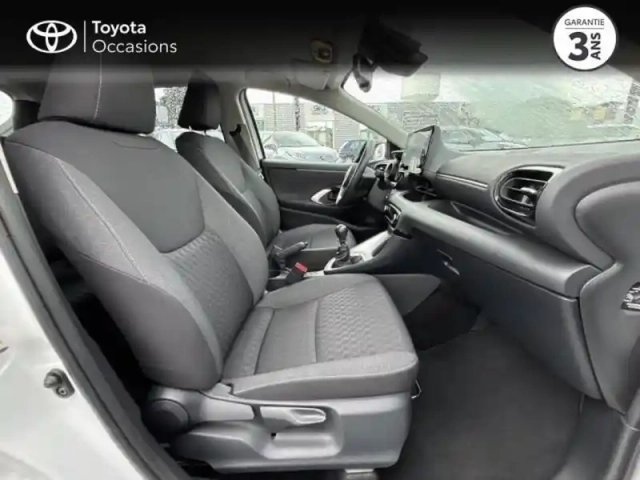 Toyota Yaris 120 vvt-i design 5p my22 — photo 6