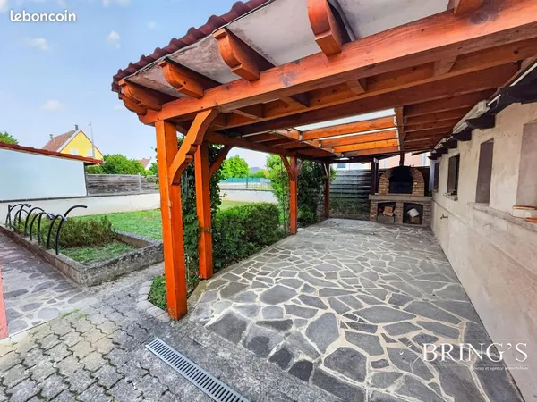 Maison 5 pièces 142 m²
