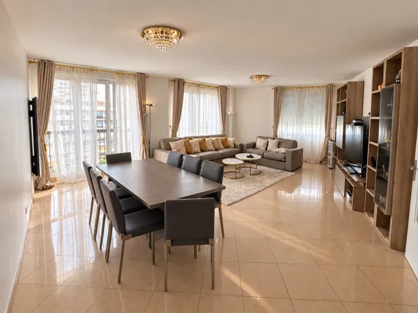 APPARTEMENT D'EXCEPTION - 4 chambres, double séjour et prestati