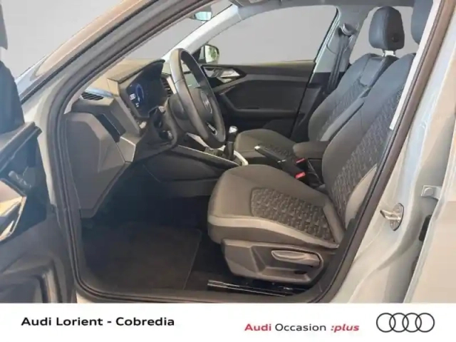Audi A1 sportback 25 tfsi 95ch advanced — photo 7