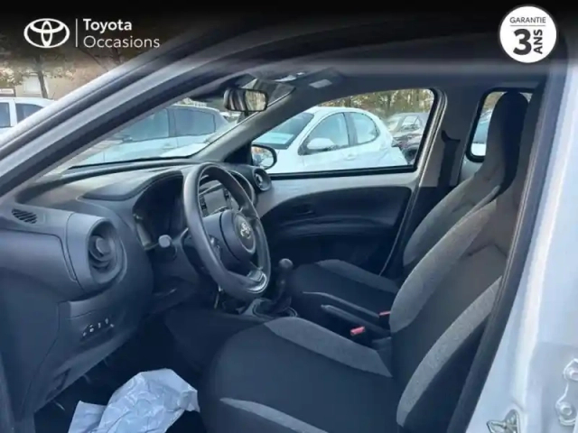 Toyota Aygo X 1.0 vvt-i 72ch active business my23 — photo 11